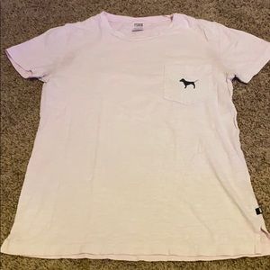 🍎 PINK VICTORIA SECRET T-SHIRT